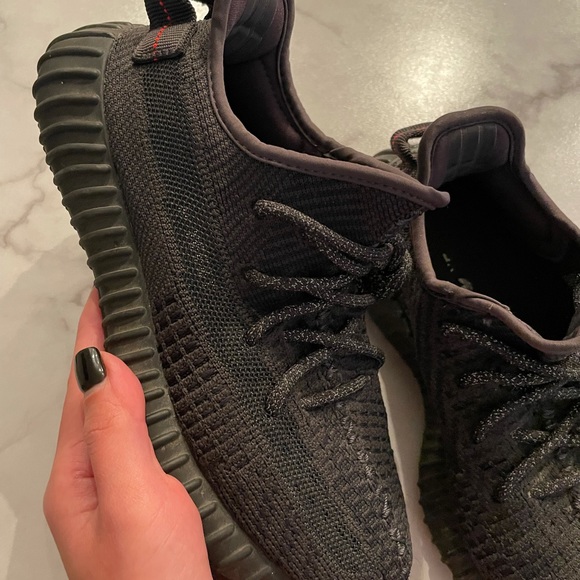 yeezy boost 35 v2 black